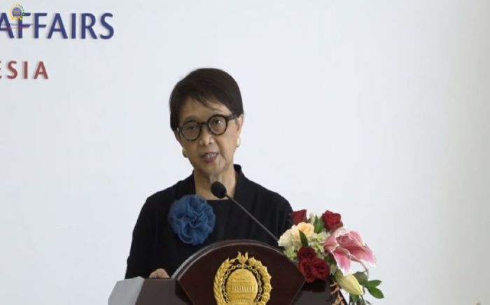 Retno indonesian facts fairly palm treat union european issue oil minister affairs urges foreign videos comments lestari foto Pendidikan Retno Marsudi